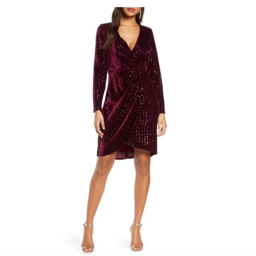 New JULIA JORDAN Velvet Sequin Long Sleeve Faux Wrap Dress